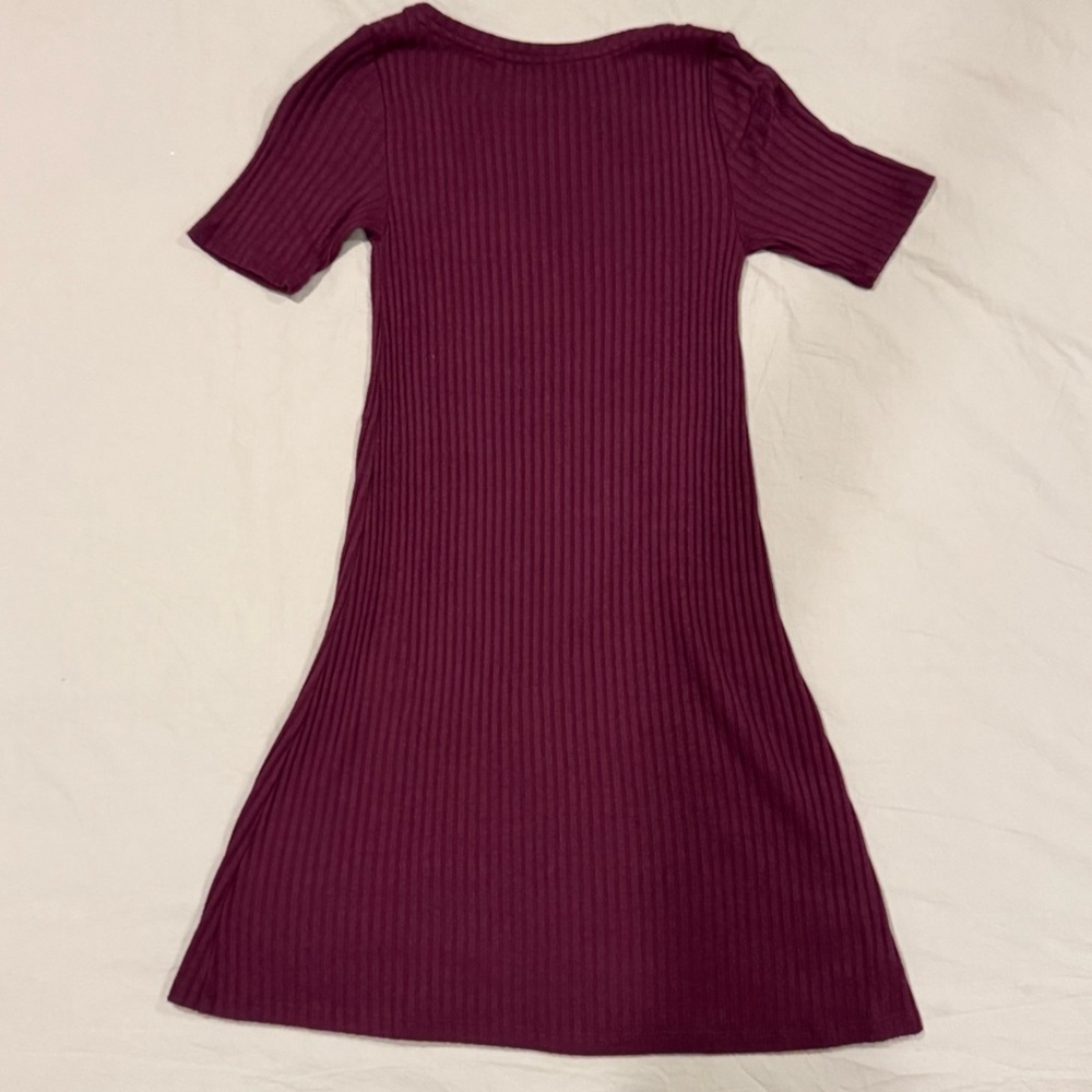 LOFT burgundy ribbed short sleeve dress medium - Picture 3 of 6